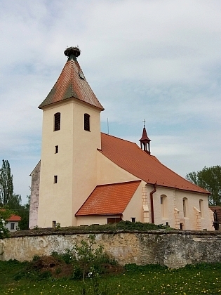 Strýčický kostel sv. apoštolů Petra a Pavla
