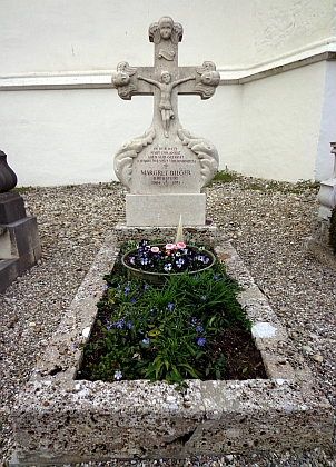 Hrob v Taufkirchen an der Pram