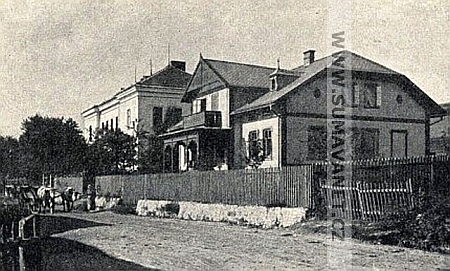 Vila čp. 153, která patřila ve 30. a 40. letech Rudolfu Blahutovi