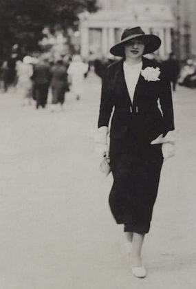 Maminka Anna v Mariánských Lázních roku 1936