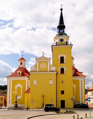 Kostel Zvěstování Panny Marie ve Vlachově Březí