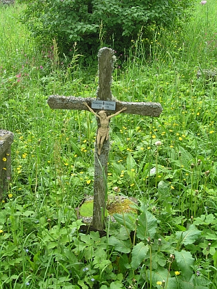 Hřbitov v Pohoří na Šumavě na snímcích z června 2013