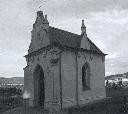 Hrobku Filipa Františka Josefa Stadiona, kterým v roce 1927 vymřela mužská linie rodu, najdeme na koutském hřbitově - nese nápis "Na památku posledního říšského hraběte Filipa ze Stadionů"