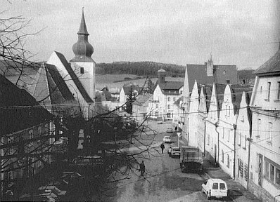 Rodné Poběžovice na snímcích z roku 1910 a 1998