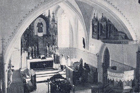 Interiér kostela sv. Vavřince v Přídolí