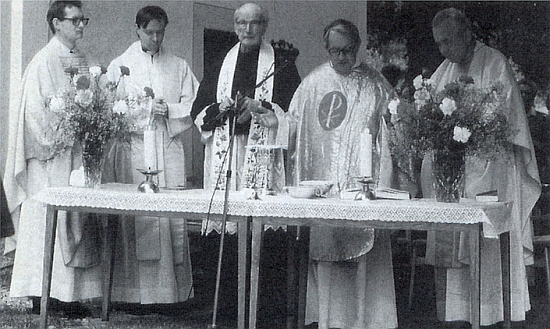 Při vysvěcení kaple v Dobré Vodě u Záblatí roku 1994 je zachycen třetí zleva, vedle něho s iniciálou slova "Pax" na ornátu stojí generální vikář Václav Dvořák