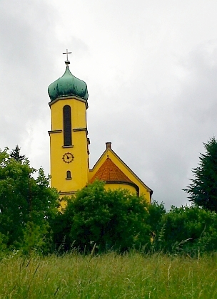 Farní kostel sv. Jana Nepomuckého ve Větřní