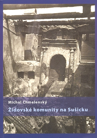 Na obálce knihy vydané Západočeským muzeem v Plzni je zachycena stará synagoga v Sušici po požáru v roce 1923