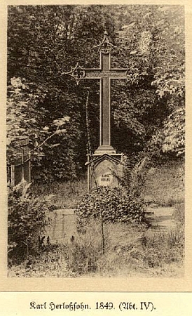 Hrob na hřbitově "Neuer Johannisfriedhof" v Lipsku (Leipzig), městě, které má po Herloßsohnovi pojmenovánu dokonce i jednu ze svých ulic