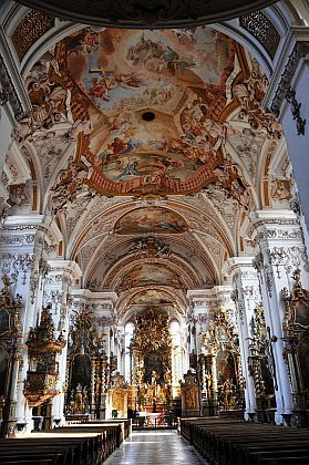Klášterní kostel v Hofmannově rodném Aldersbachu je považován za jeden z nejkrásnějších mariánských kostelů v celém Bavorsku