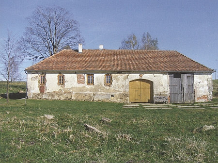 Z Velkého Jindřichova se zachoval jediný statek