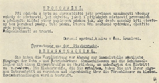 Dokument z času odsunu, který vyhotovila ve "státní řeči" a německém překladu Okresní správní komise v Českém Krumlově