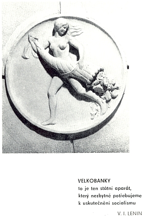 Leninova citace z dobové publikace o budově v Krajinské ulici (tehdy třídě 5. května) - v letech 1949-1951 dokonce sloužila jako sídlo Jihočeského krajského výboru Komunistické strany Československa (!)