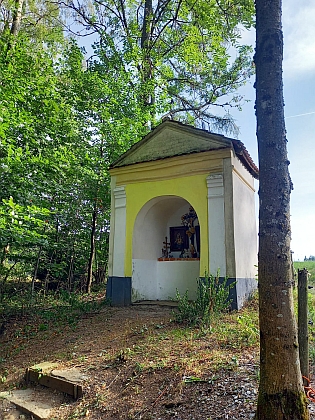 Výklenková kaple za Mášovnou