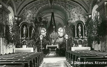 Vnitřek kostela svatého Jakuba Většího v Benešově nad Černou