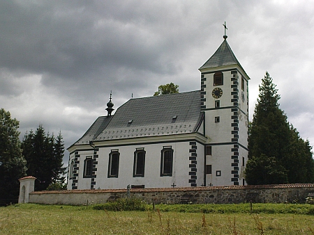 Kostel sv. sv. Jakuba Staršího v Želnavě, kde byli oddáni rodiče a on sám pokřtěn; rodný dům čp. 3 již nestojí