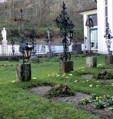 Hrob na klášterním hřbitově v Heiligenkreuz