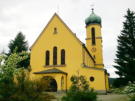 Farní kostel sv. Jana Nepomuckého ve Větřní