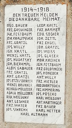 Na pomníku padlých z Pohoří v 1. světové válce najdeme i jméno Wenzl Kastl