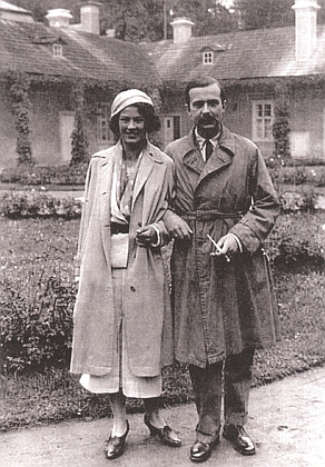 Henriette a Ferdinand Kinsky - vlevo na návštěvě u rodiny Waldsteinových na zámku Kozel