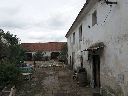 Rodný dům čp. 18 ve Střelských Hošticích