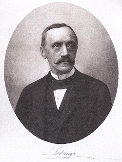 Ludwig Lobmeyr (182-1917), vídeňský obchodník se sklem, měl velké zásluhy o sklářskou produkci z Čech