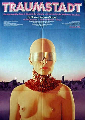 Plakát (1973) k filmu "Traumstadt" (anglický název "Dream City"), natočenému podle Kubinova
"Die andere Seite" v Českém Krumlově, jak ostatně prozrazuje silueta města v pozadí