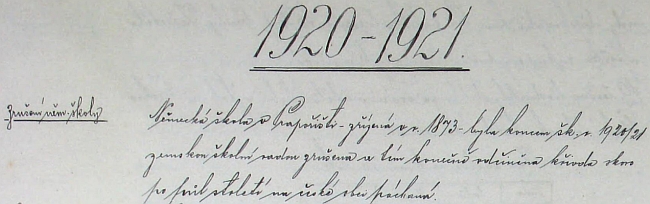 Zápis kroniky české obecné školy v Prapořišti vyjadřuje radost nad zrušením zdejší německé školy, kterým je podle něho "konečně odčiněna křivda, skoro po půl století na české obci páchaná"Repro Kronika obecné, národní a základní školy Prapořiště, SOkA Domažlice (SOA v Plzni - Porta fontium)