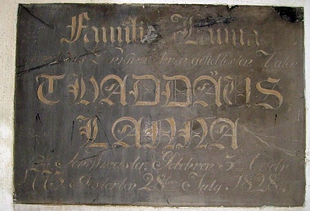 Náhrobní deska otce Vojtěcha Lanny Tadeáše na staroměstském kostele sv. Prokopa a sv. Jana Křtitele