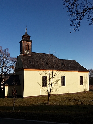 Křišťanovský kostel Jména Ježíš, kde byl pokřtěn