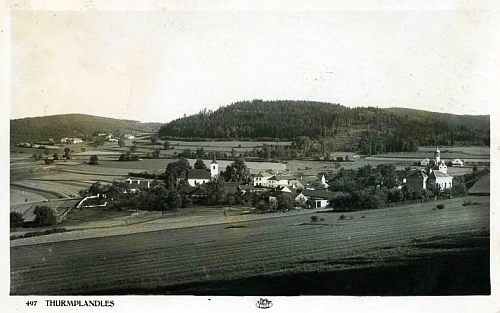 Věžovatá Pláně na pohlednici Josefa Wolfa