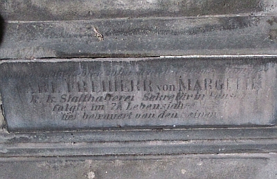 Hrob na pražském malostranském hřbitově
