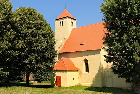 Kostel Nanebevzetí Panny Marie v Bukovci