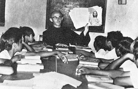 Roku 1980 v bolivijské misijní škole