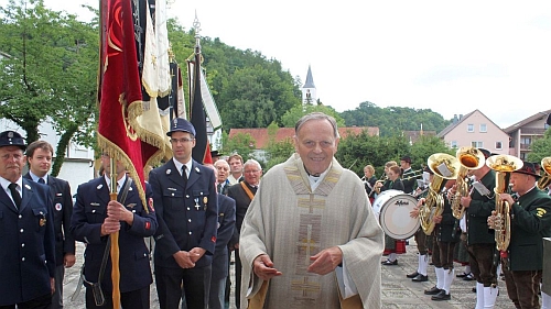 V roce 2017 při oslavě 50 let kněžství v Bellenbergu...