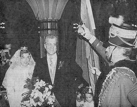 Svatba jeho dcery se švédským hrabětem Archibaldem Douglasem se slavila v Budapešti v témže kostele sv. Matyáše,
    kde byli korunováni uherskými panovníky její dědeček Karl a babička Zita