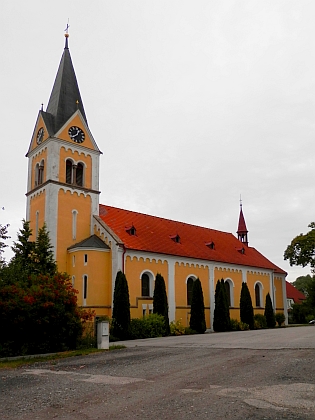 Kostel Neposkvrněného početí Panny Marie v Černé v Pošumaví