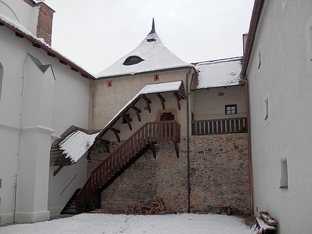 Polygonální bašta u klášterního kostela Obětování Panny Marie v Českých Budějovicích