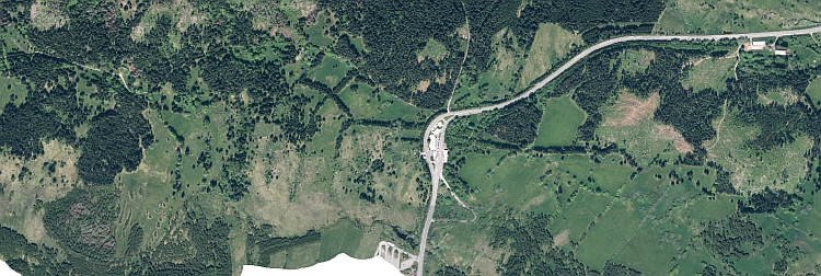 Silnice na leteckých snímcích z roku 1949 a dnes