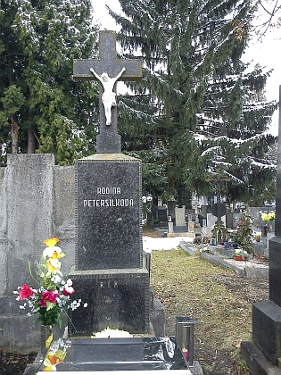 Hrob na českobudějovickém hřbitově u sv. Otýlie