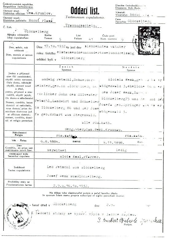 Tento oddací list dokumentuje už třetí svatbu otcovu v roce 1932 - oodávajícím knězem byl opět Alois Essl