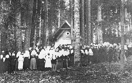 Vysvěcení poutní kaple v Urešském lese roku 1924 (viz i Josef Bayer a Friedberta Hoferová)