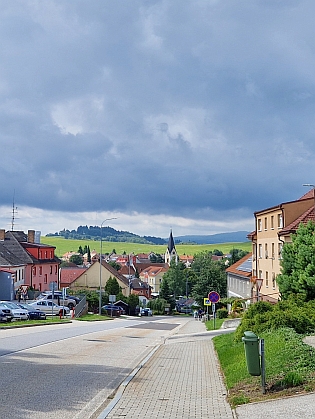 Dnešní (2025) pohled opačným směrem