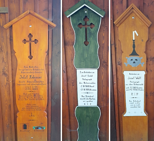 U penzionu v Mechově dnes stojí symbolická umrlčí prkna tří šumavských Josefů: Rosenauera, Seidela a Wolfa