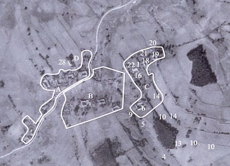 Mikulov na leteckém snímku z roku 1952
