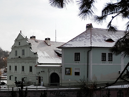 ... a jeho rodný dům na českokrumlovském Latráně čp. 149 ("Vošahlíkův mlýn")