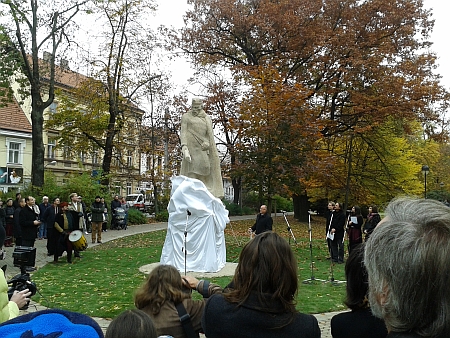 Slavnostní odhalení pomníku 28. října 2015