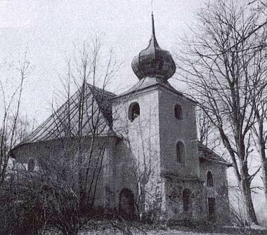 Kostel Panny Marie v Třemešném před demolicí v roce 1982