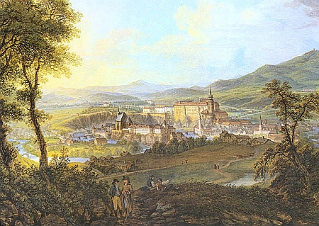 Pohled na Český Krumlov z Křížové hory, datovaný někdy po roce 1824, kde má kostel sv. Víta ovšem ještě cibulovitou báni