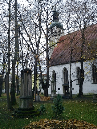 Staroměstský hřbitov u kostela sv. Prokopa a sv. Jana Křtitele, kde byl pohřben